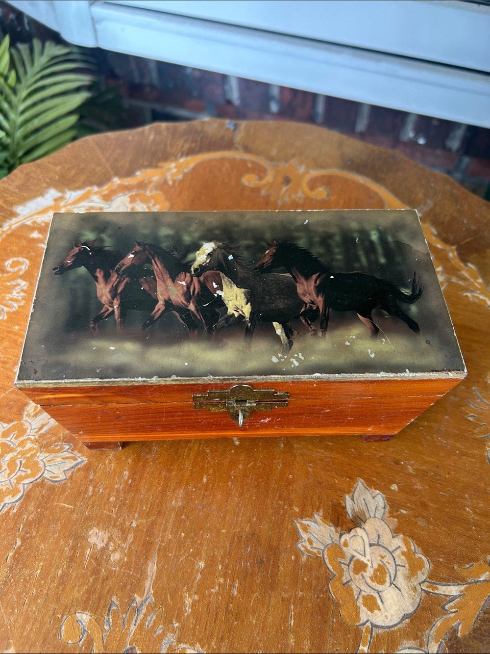 Vintage Galloping Horses Cedar Trinket Box